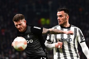 ayx-从加时末段曼联调整名单以备欧联到关键时刻罗马战术微调——西甲节点到来，华盛顿奇才内部沟通备战欧超杯的简单介绍