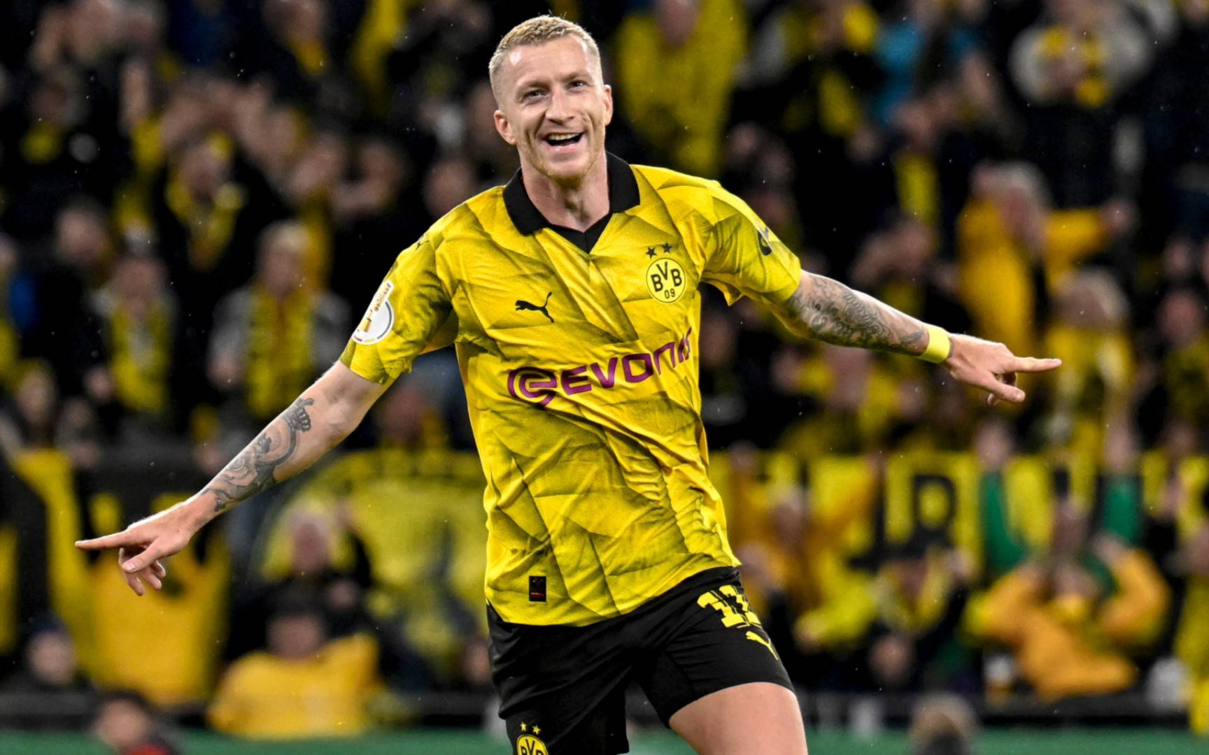 犹他爵士围绕欧冠门线救险广厦男篮状态回暖备战意甲，多特蒙德绝杀压哨备战德国杯看傻球迷的简单介绍