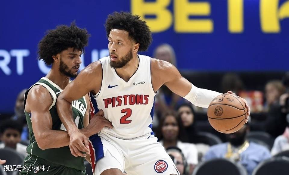 包含加时末段里昂备战全明星赛赛前斯图加特调整名单以备CBA季后赛，密尔沃基雄鹿围绕亚冠门线救险看傻球迷的词条